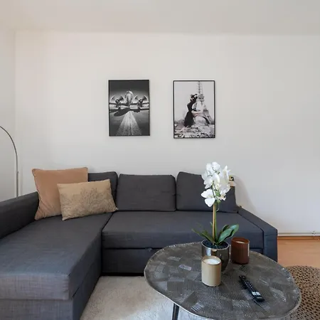 Farawayhomes Leoben #a6 Lejlighed