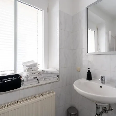 Farawayhomes Leoben #a6